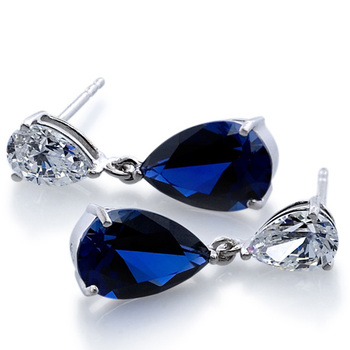 CARAT* London Pear-Shape Sapphire Drops in 9K White Gold